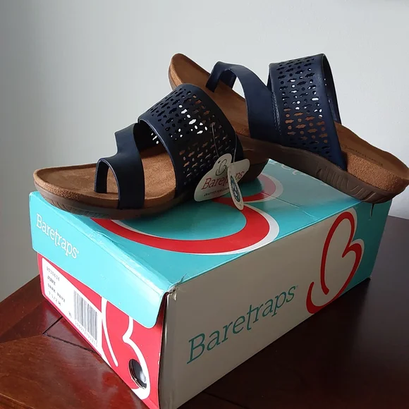 Baretraps Navy Slide Sandals - Picture 4 of 4